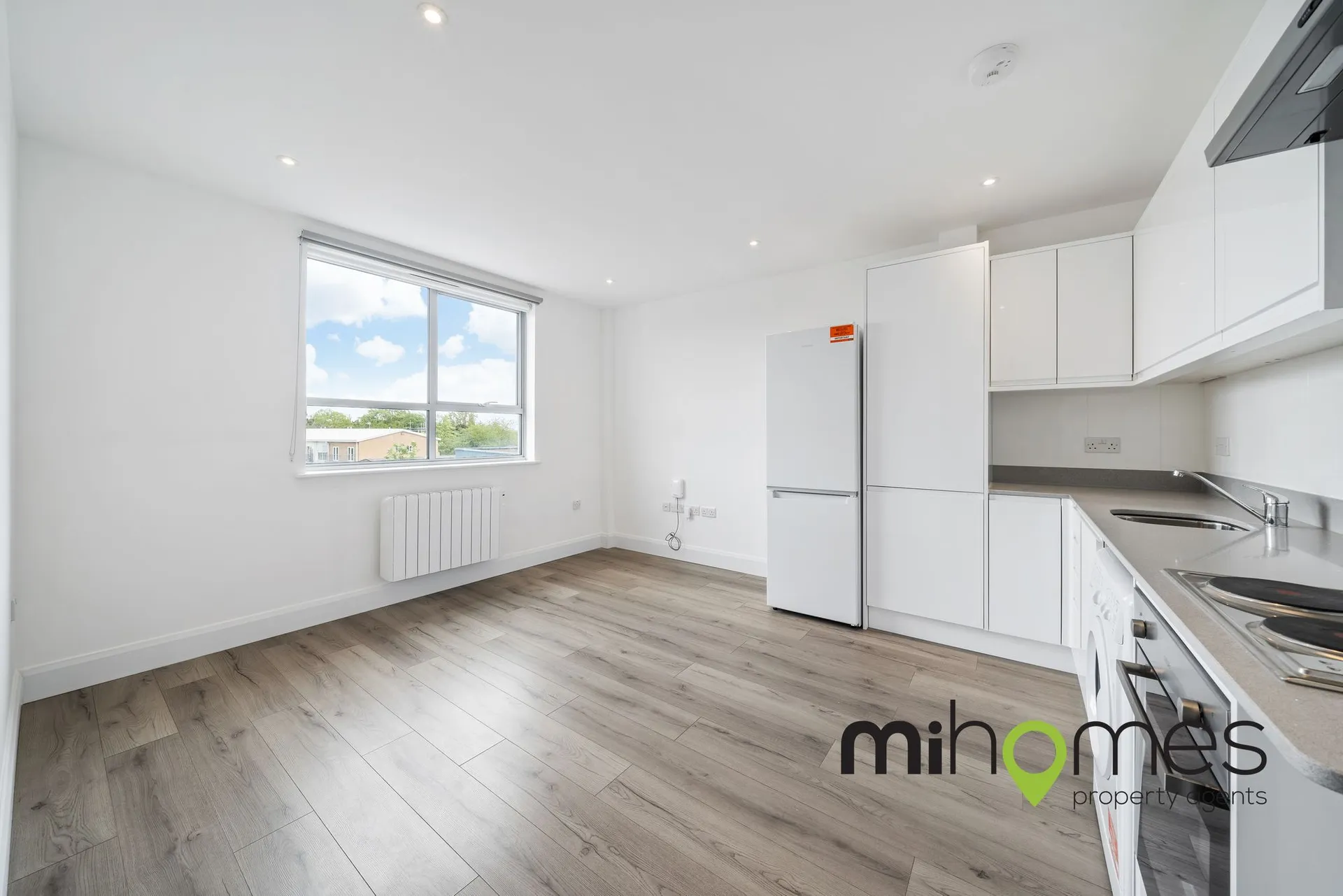 Flat Uxbridge Road in Greater London
