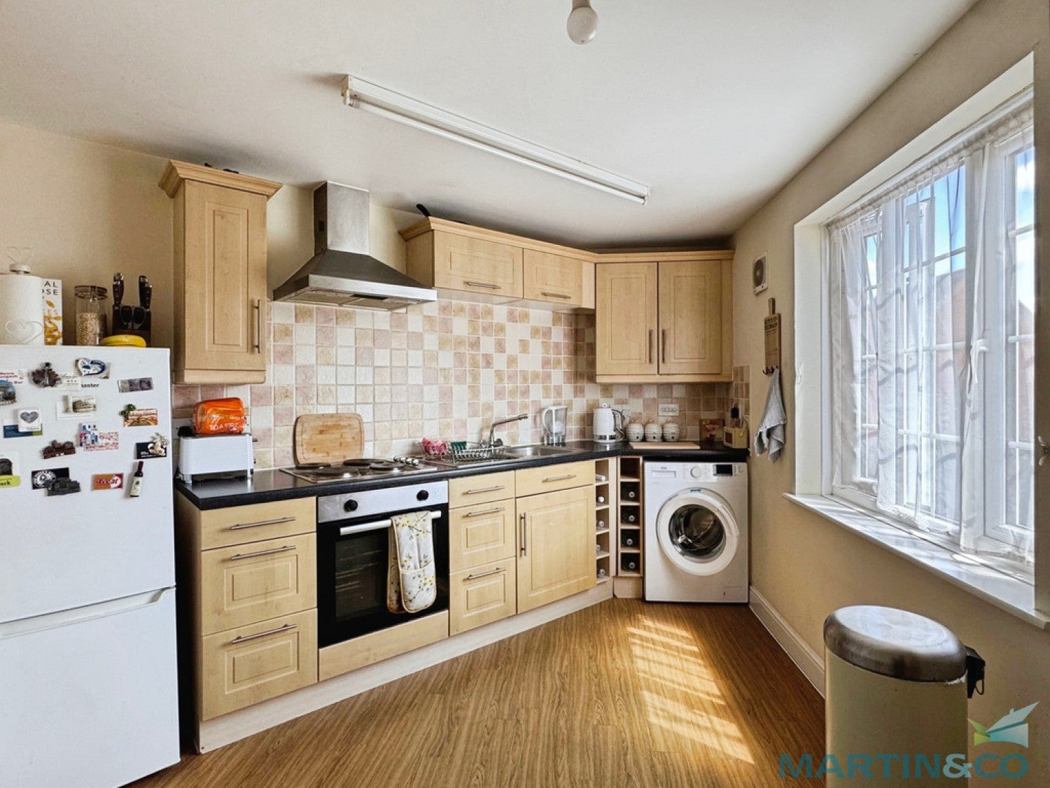 Flat Tunbridge Way in Ashford