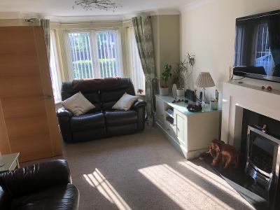 Room Snowberry Crescent in Warrington