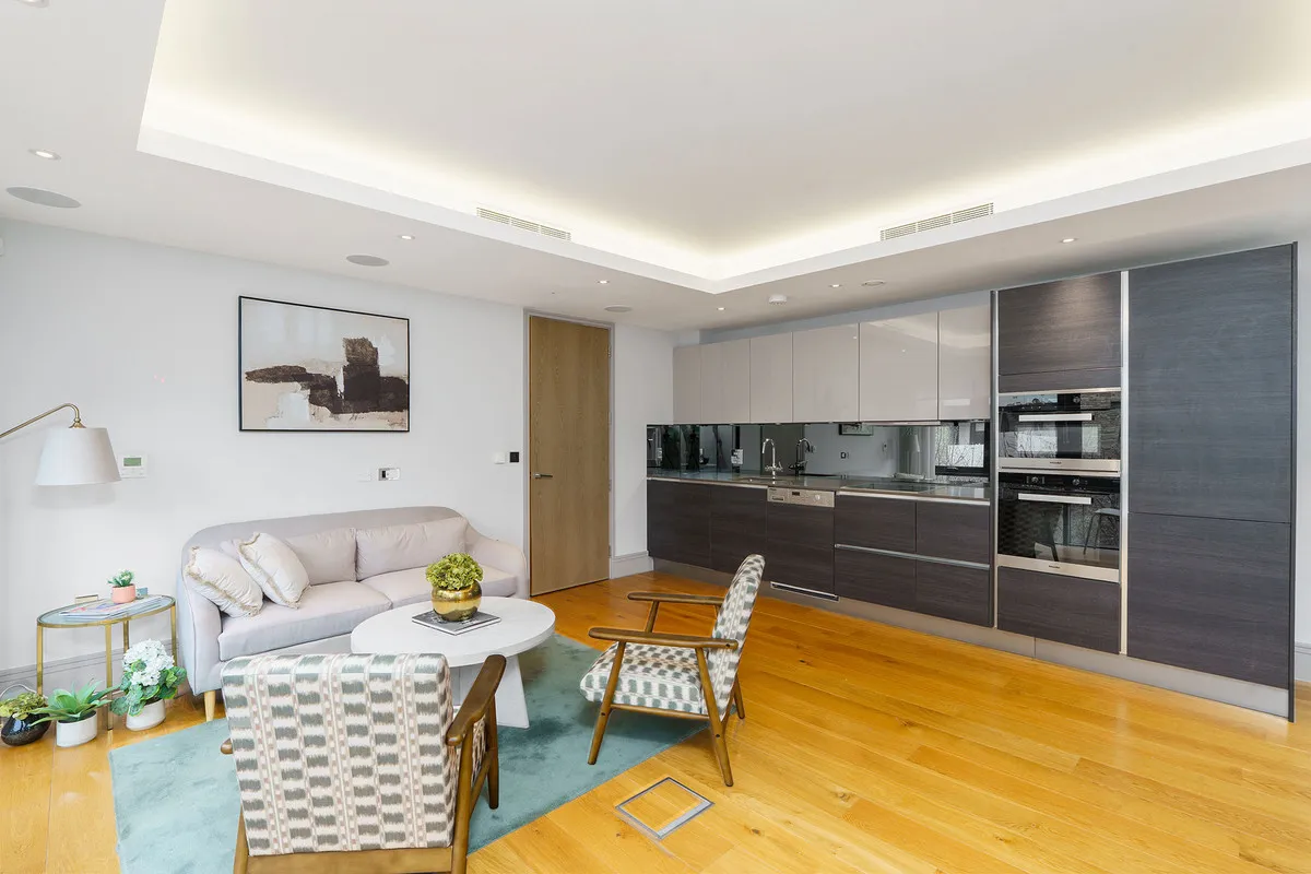 Flat St Edmund's Terrace in Greater London