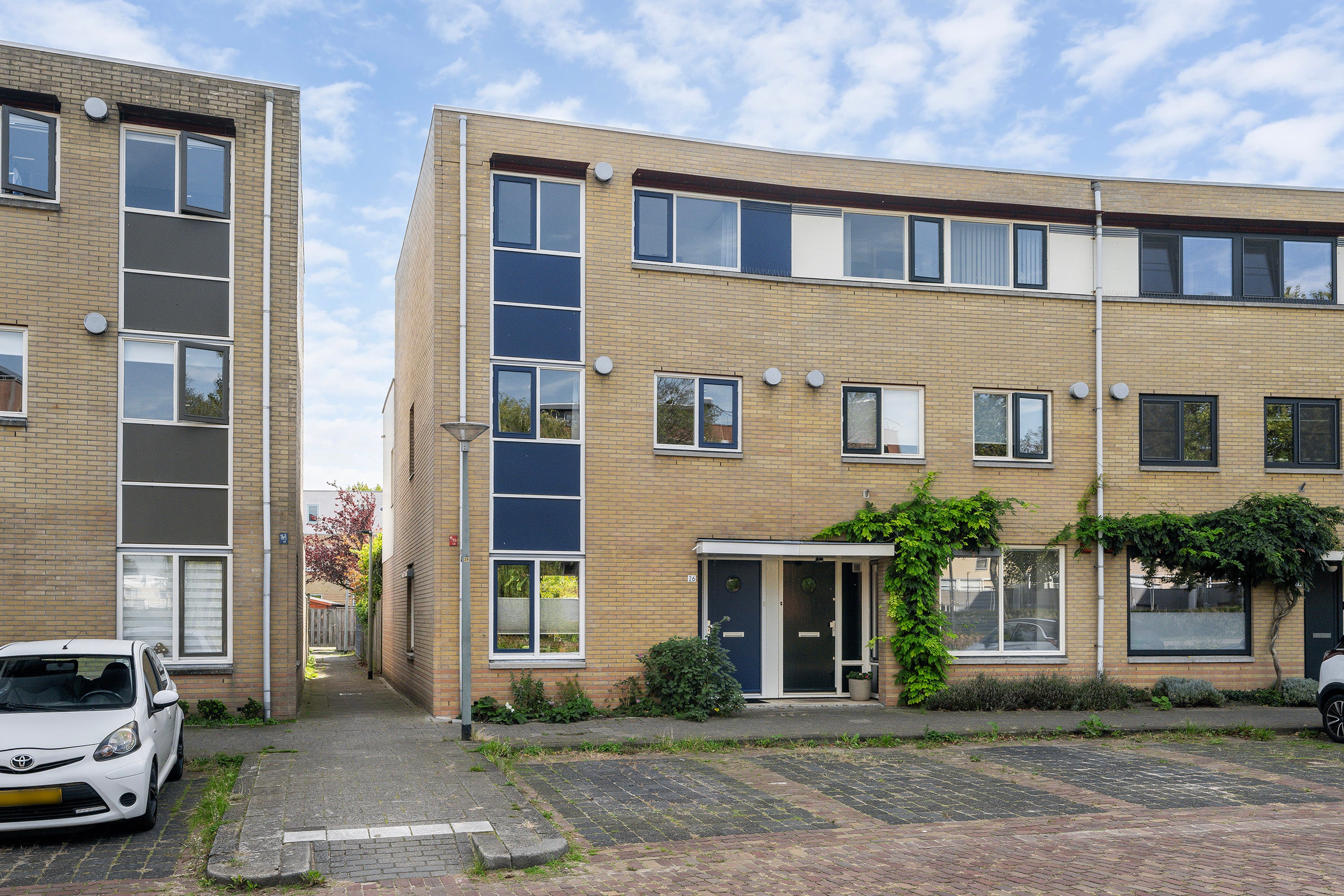 Hoekwoning te koop: Rotterdamseweg 26, Vlaardingen