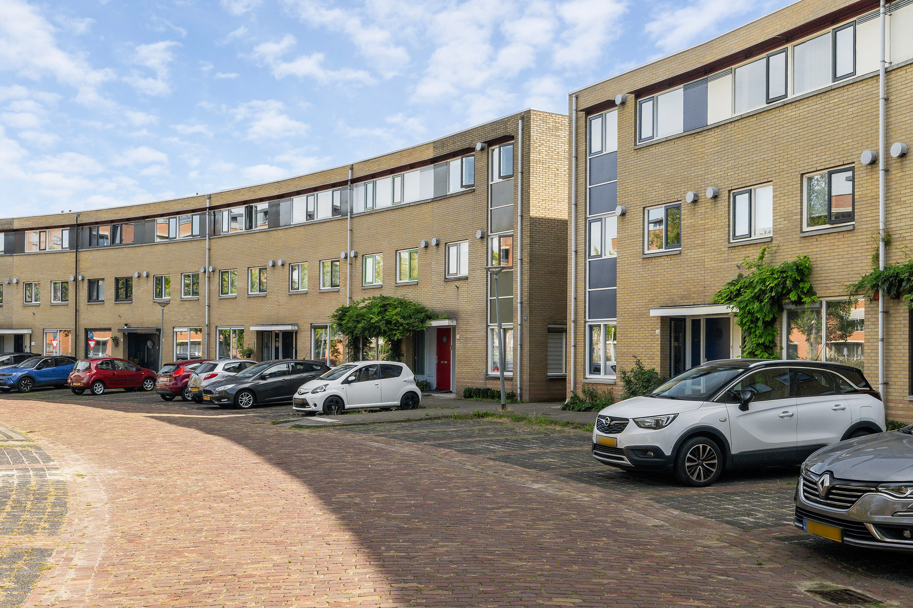 Hoekwoning te koop: Rotterdamseweg 26, Vlaardingen