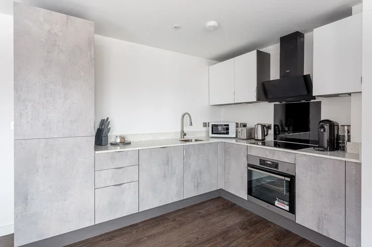 Flat Hallfield Road in York