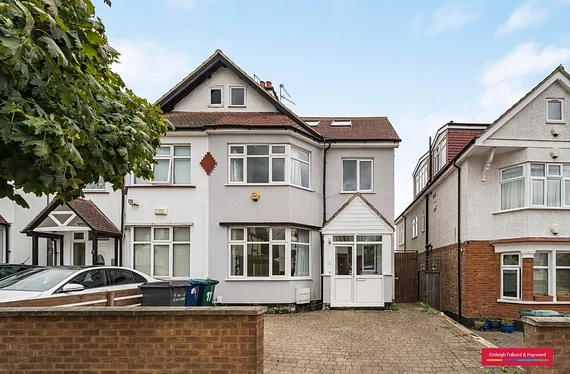 House Neeld Crescent in Greater London
