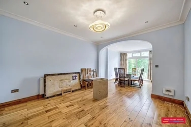 House Neeld Crescent in Greater London