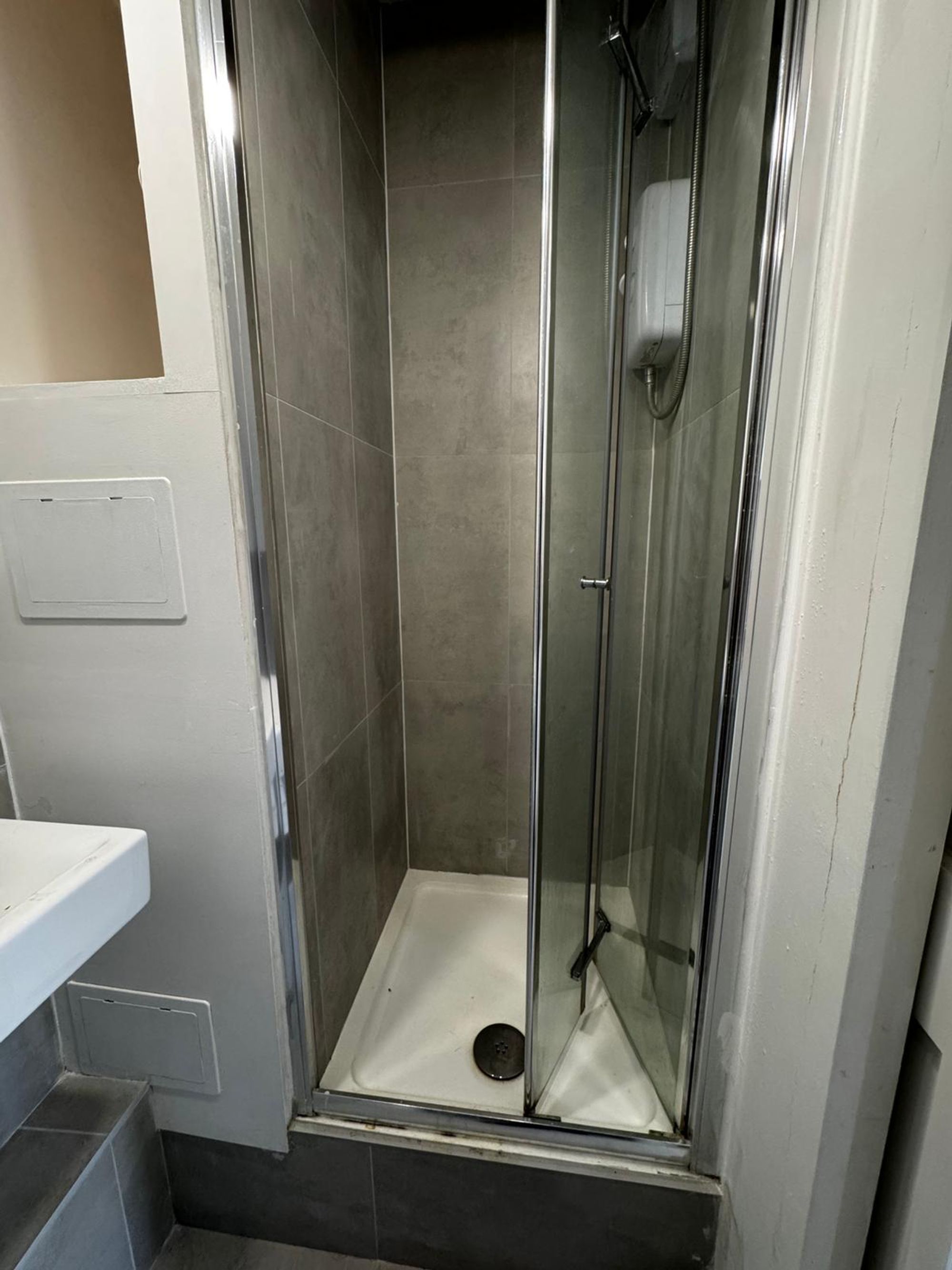 Room Coburg Crescent in Greater London