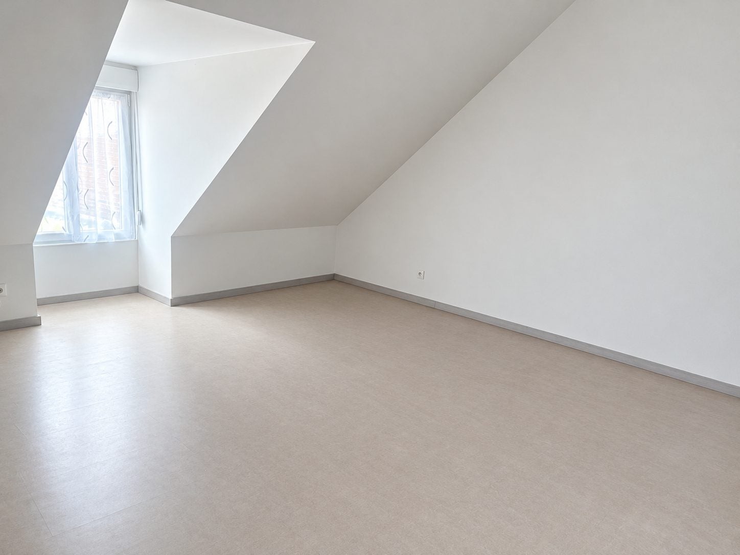 Flat Rue André Ternynck in Chauny