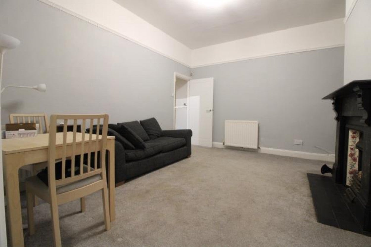 Flat Ashleigh Grove in Newcastle upon Tyne