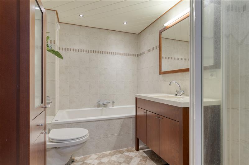 Tussenwoning te koop: Vrijheidsplantsoen 27, Purmerend