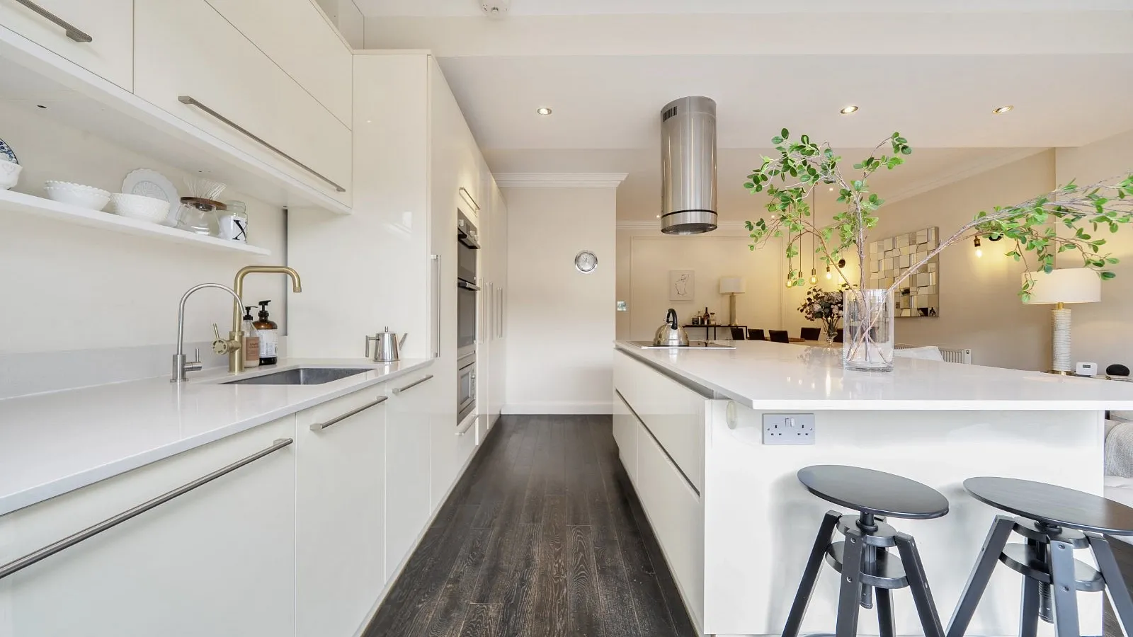 House Firs Lane in Greater London