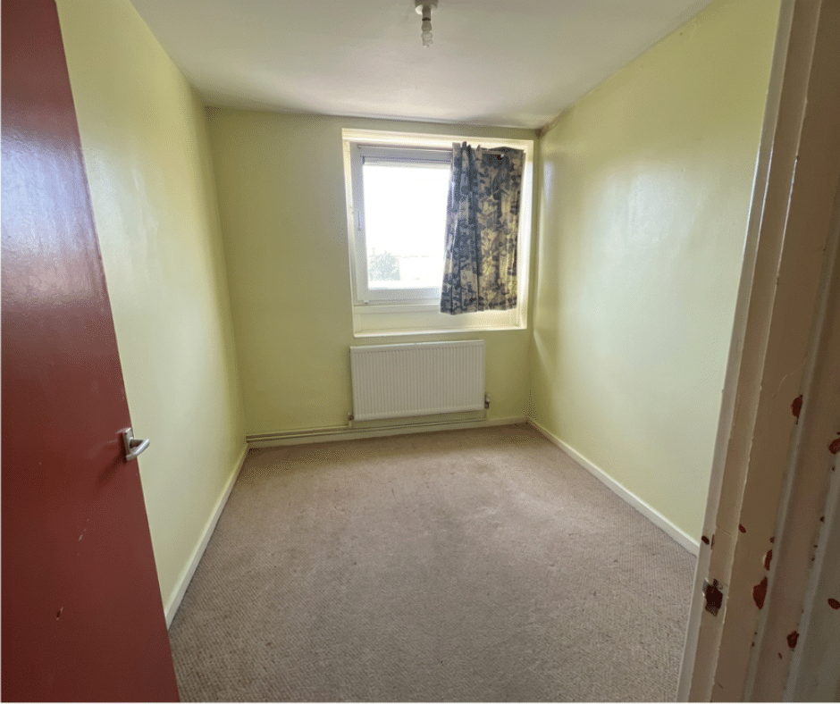 Flat Milburn Lane in Greater London