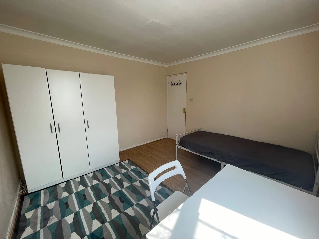 Room Little Strand in Greater London