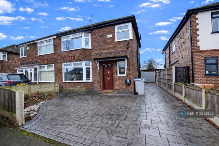 House Bradfield Road in Trafford