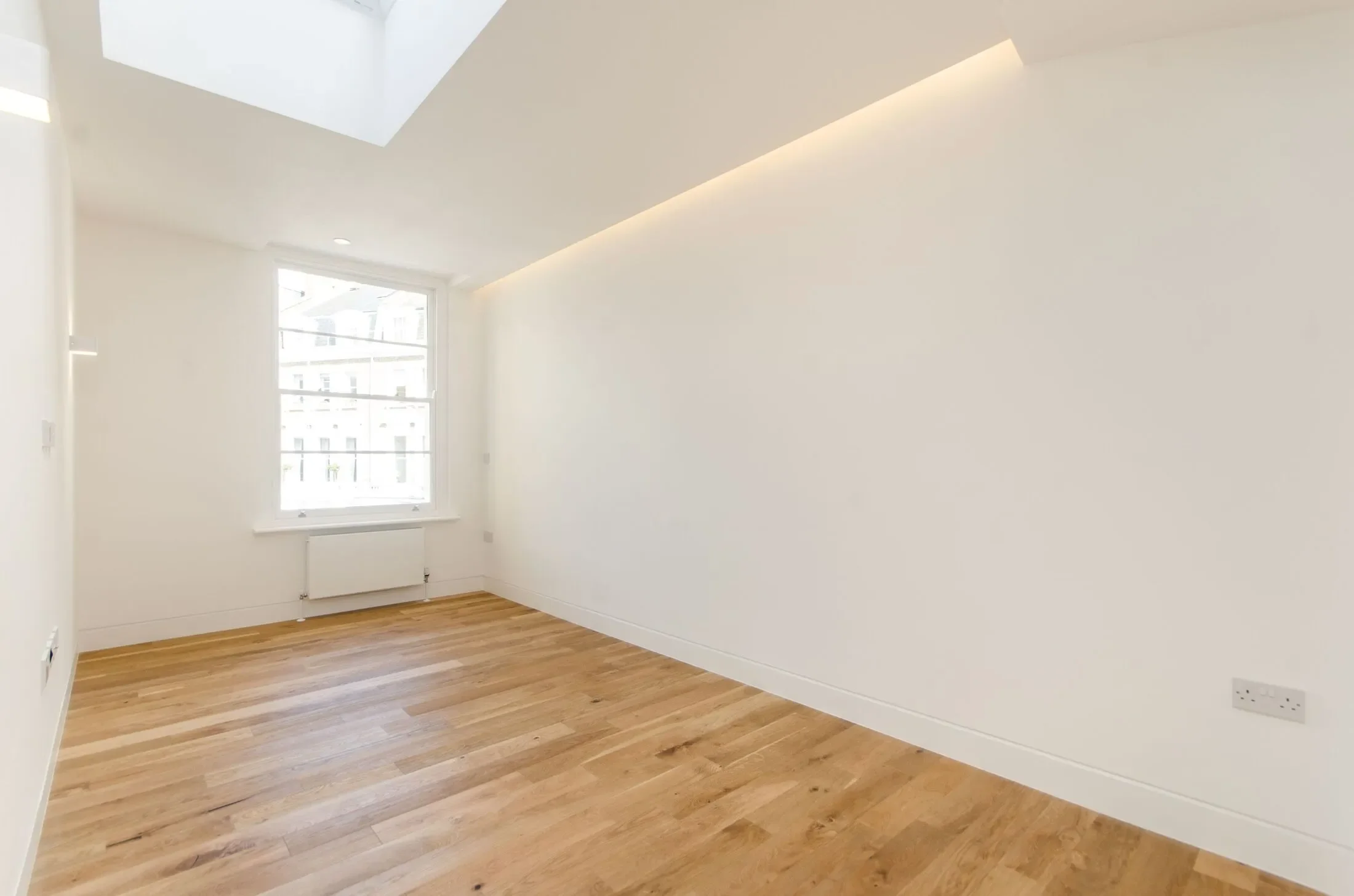 Flat Old Brompton Road in Greater London