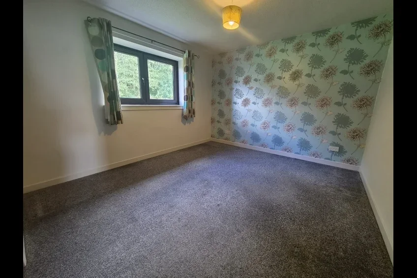 Flat Moorfoot Avenue in Paisley