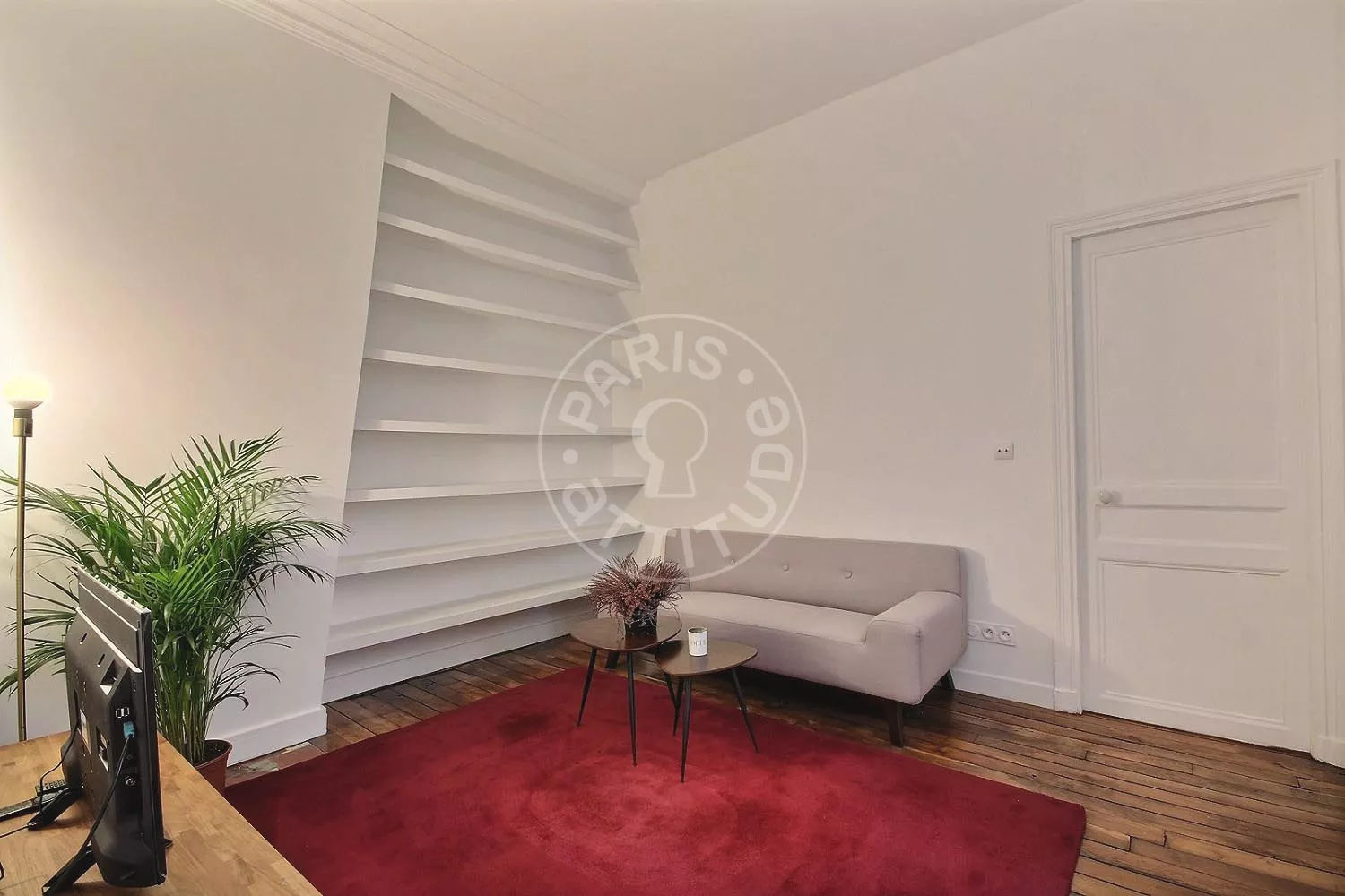 Flat Rue Léopold-Bellan in Paris