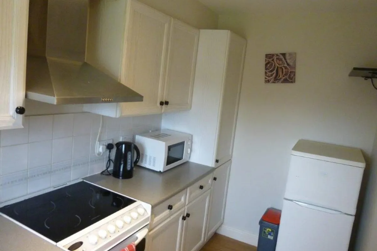 Flat Sherfield Close in Greater London