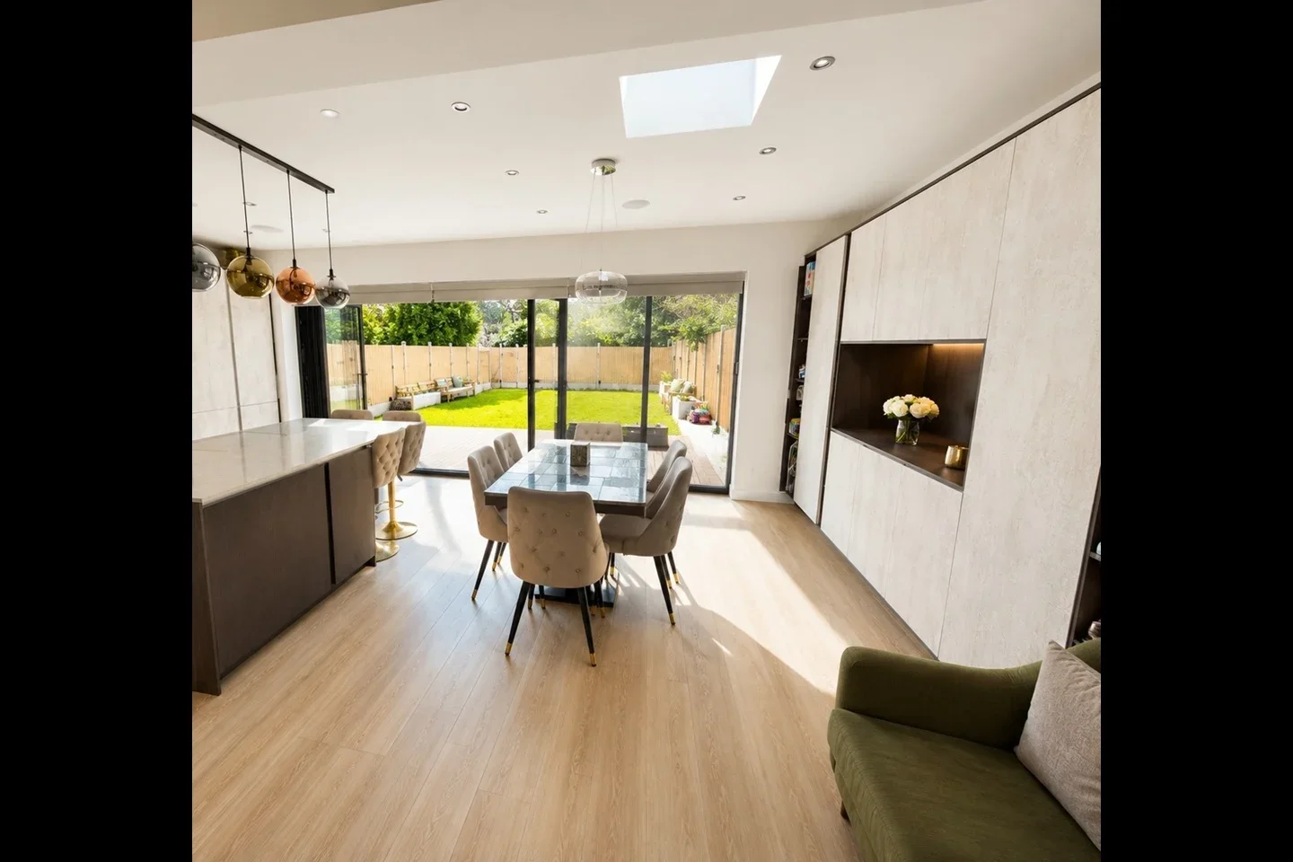 House The Vale in Greater London