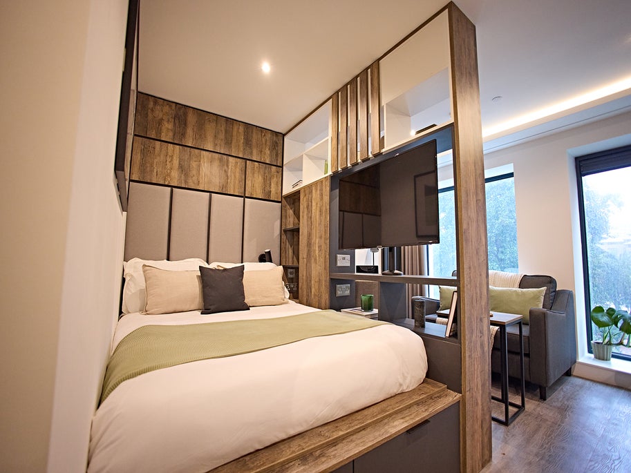 Flat St Alban's Place in Leeds