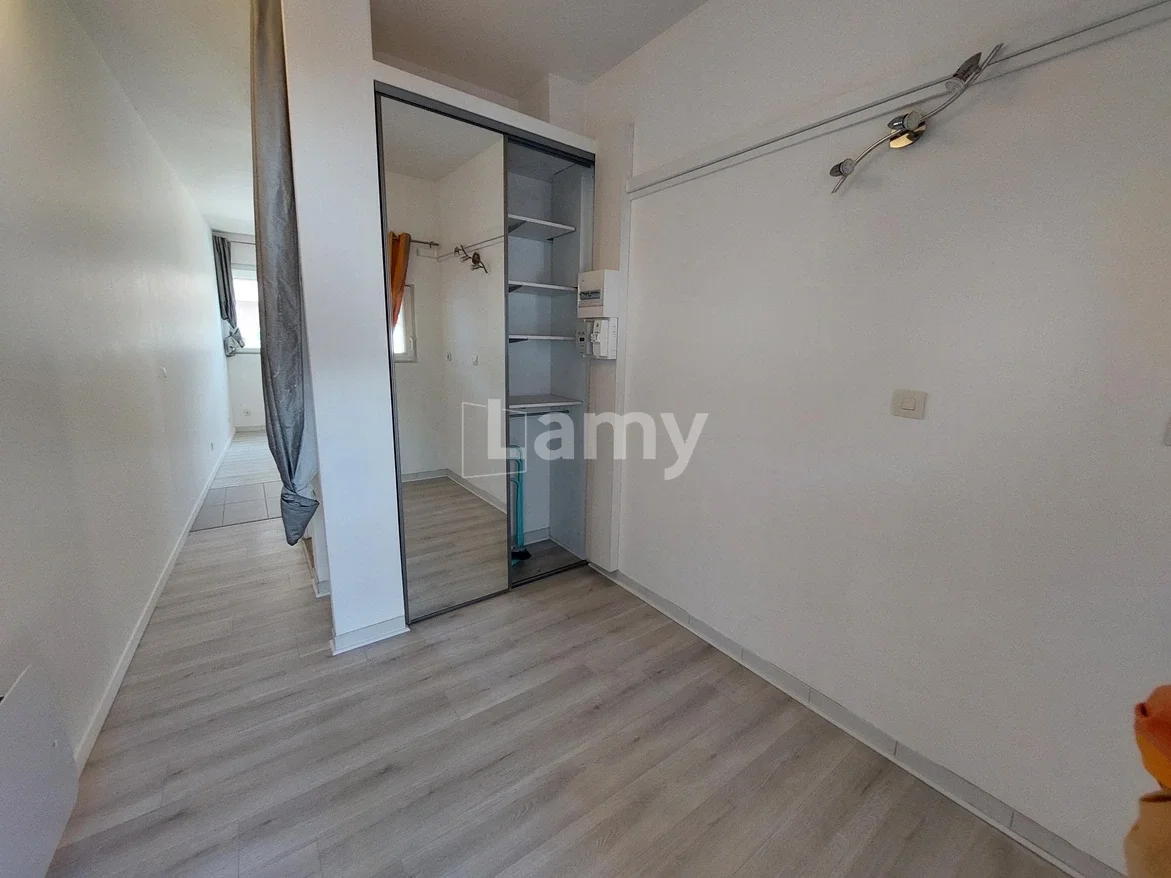Flat Rue des Violettes in Grenoble