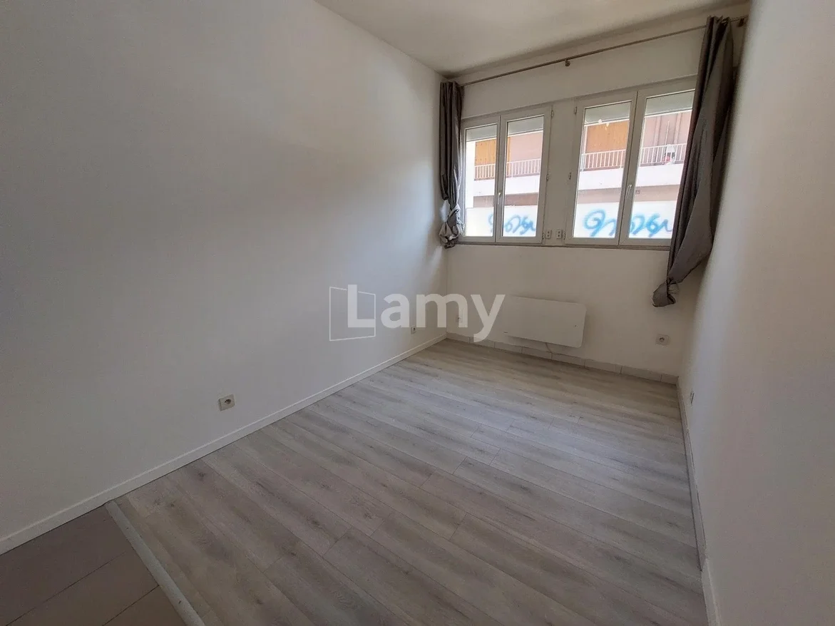 Flat Rue des Violettes in Grenoble