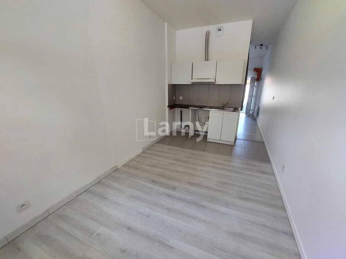 Flat Rue des Violettes in Grenoble