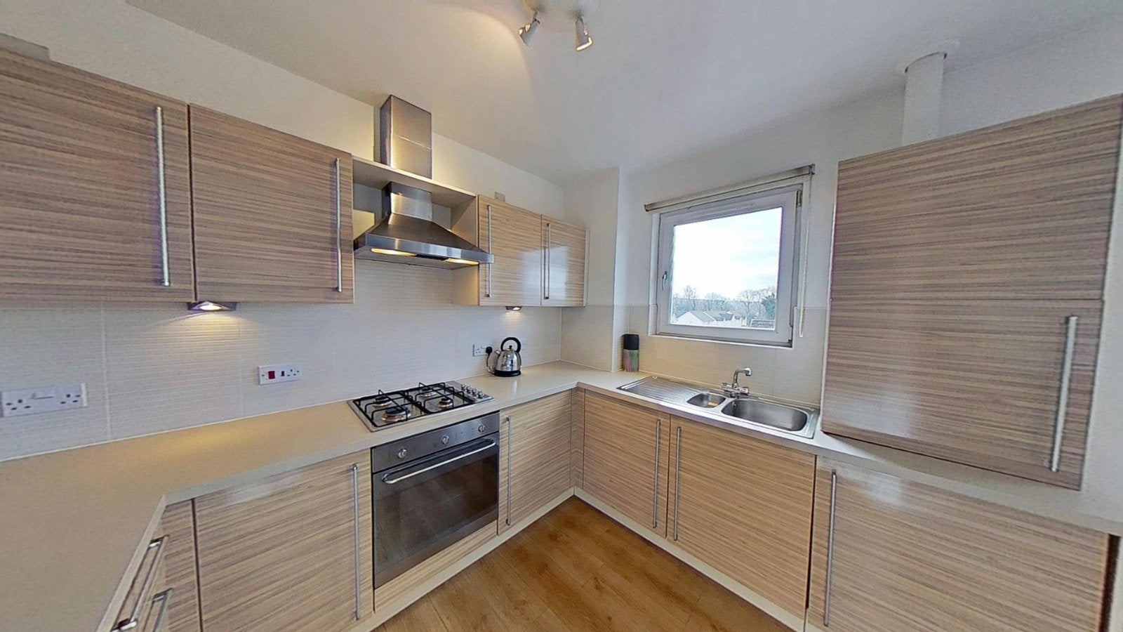 Flat Belvidere Avenue in Glasgow