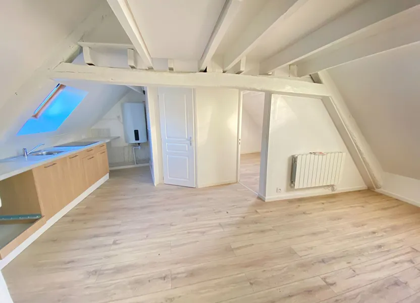 Flat Grande Rue in Nogent-l'Artaud