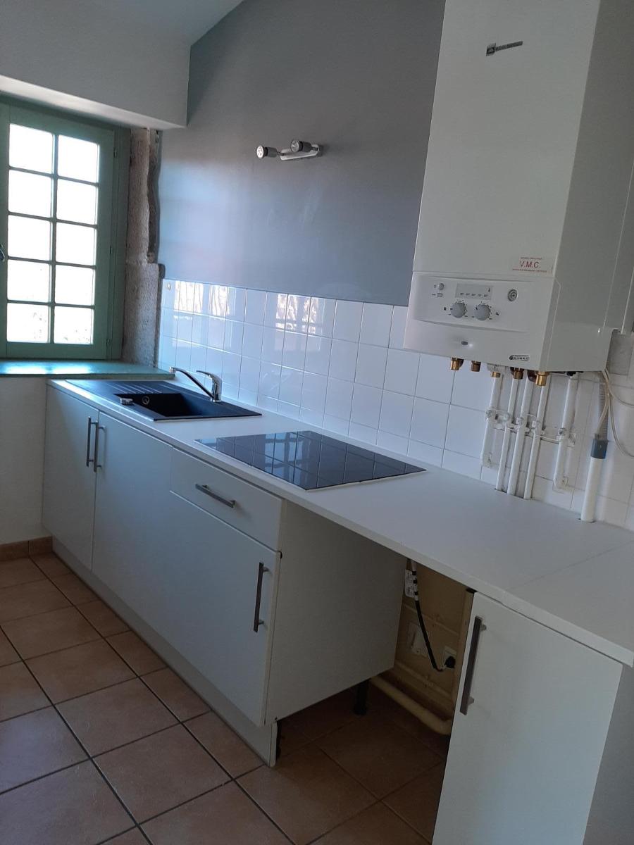 Appartement Rue Carles de Mazenod à Saint-Marcellin-en-Forez