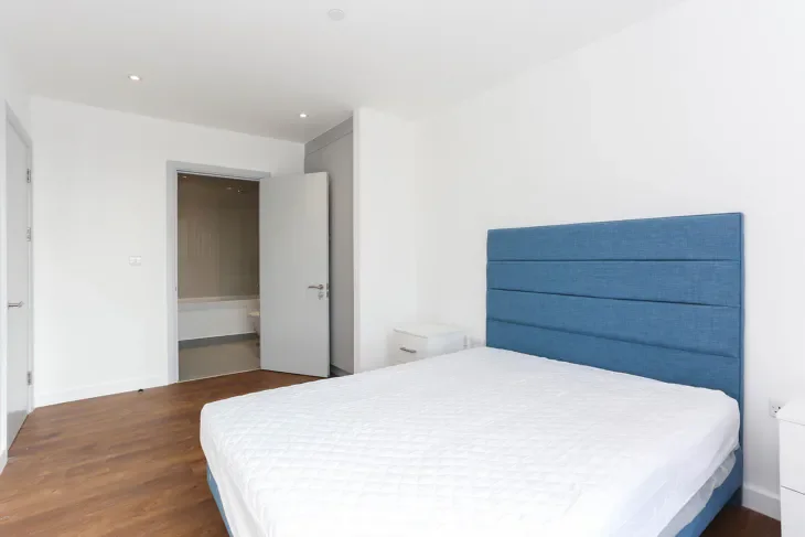 Flat A4000 in Greater London