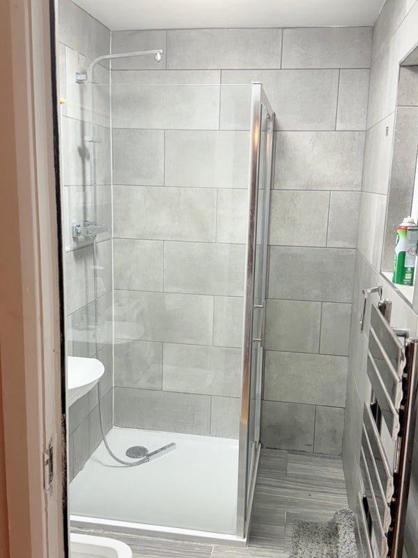 Room Kaywood Close in Slough