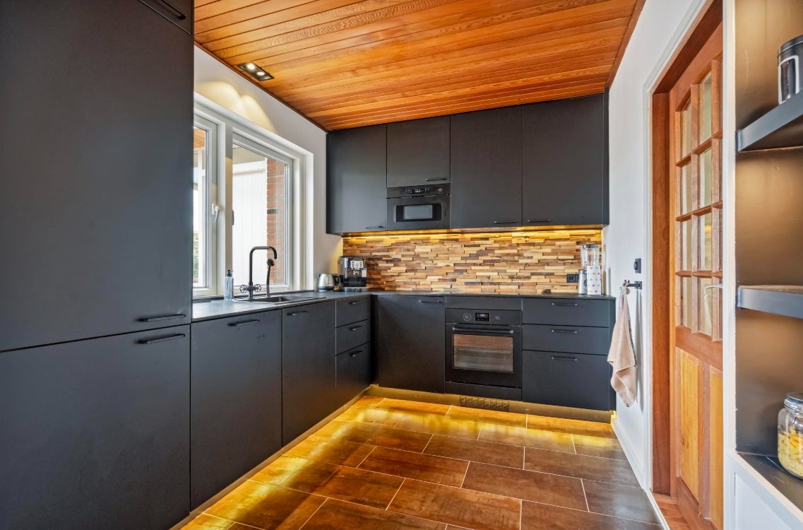 Woning te huur: Leimuiderdijk, Rijsenhout