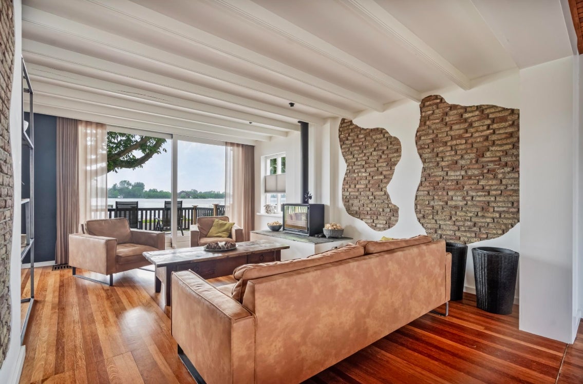 Woning te huur: Leimuiderdijk, Rijsenhout