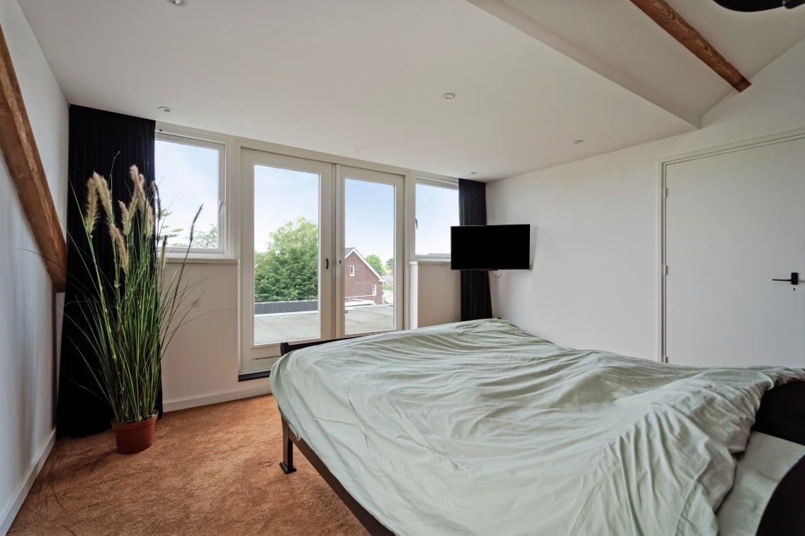 Woning te huur: Leimuiderdijk, Rijsenhout