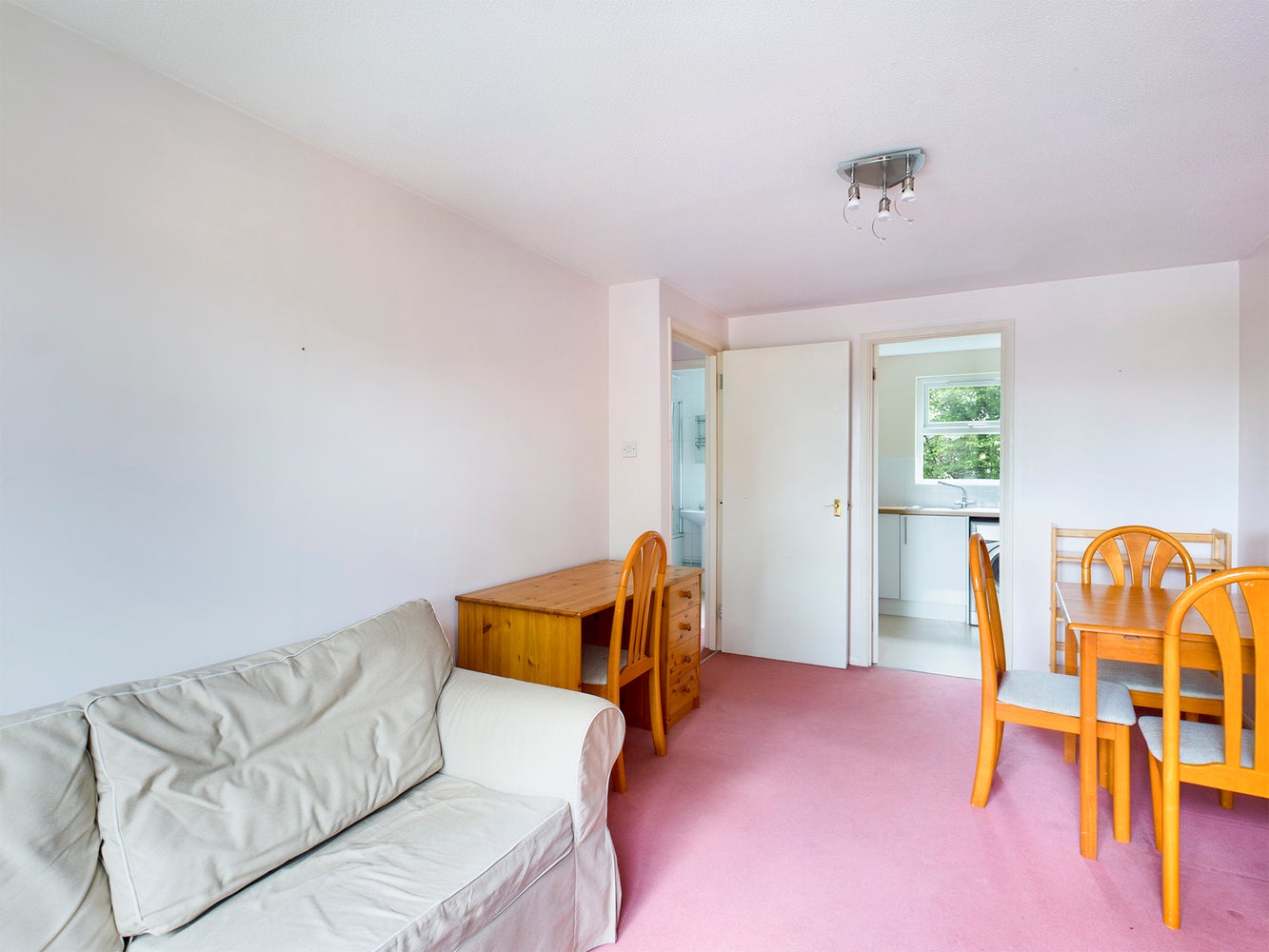 Flat William Smith Close in Cambridge
