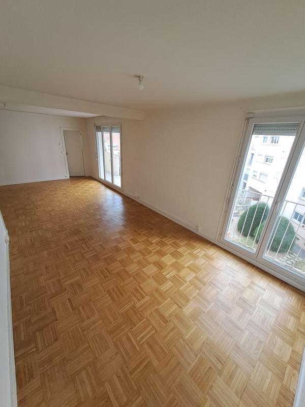 Flat Rue de Tambour in Reims