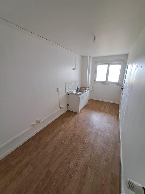 Flat Rue de Tambour in Reims