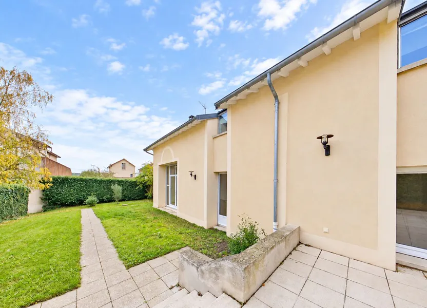 Maison Rue du Noyer Godard à Triel-sur-Seine