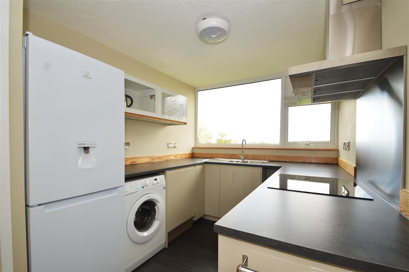 Flat Eastmead Lane in Bristol