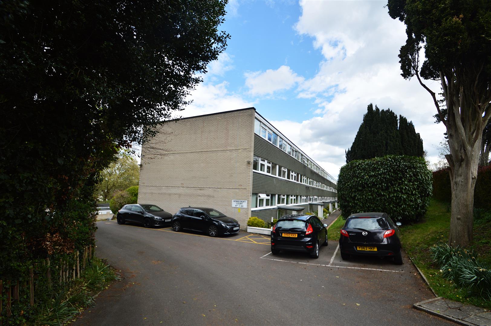 Flat Eastmead Lane in Bristol