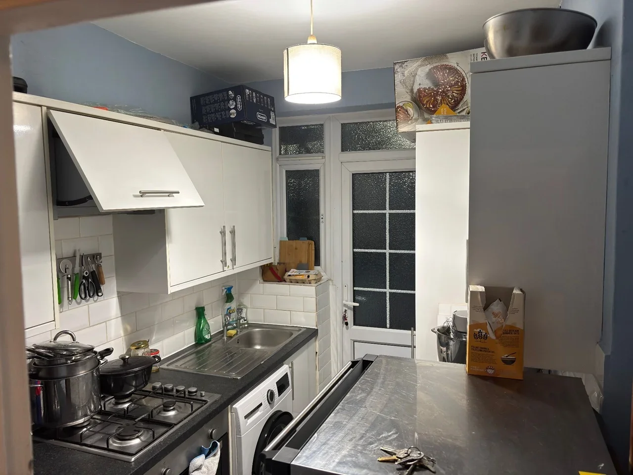 Flat Elmcourt Road in Greater London