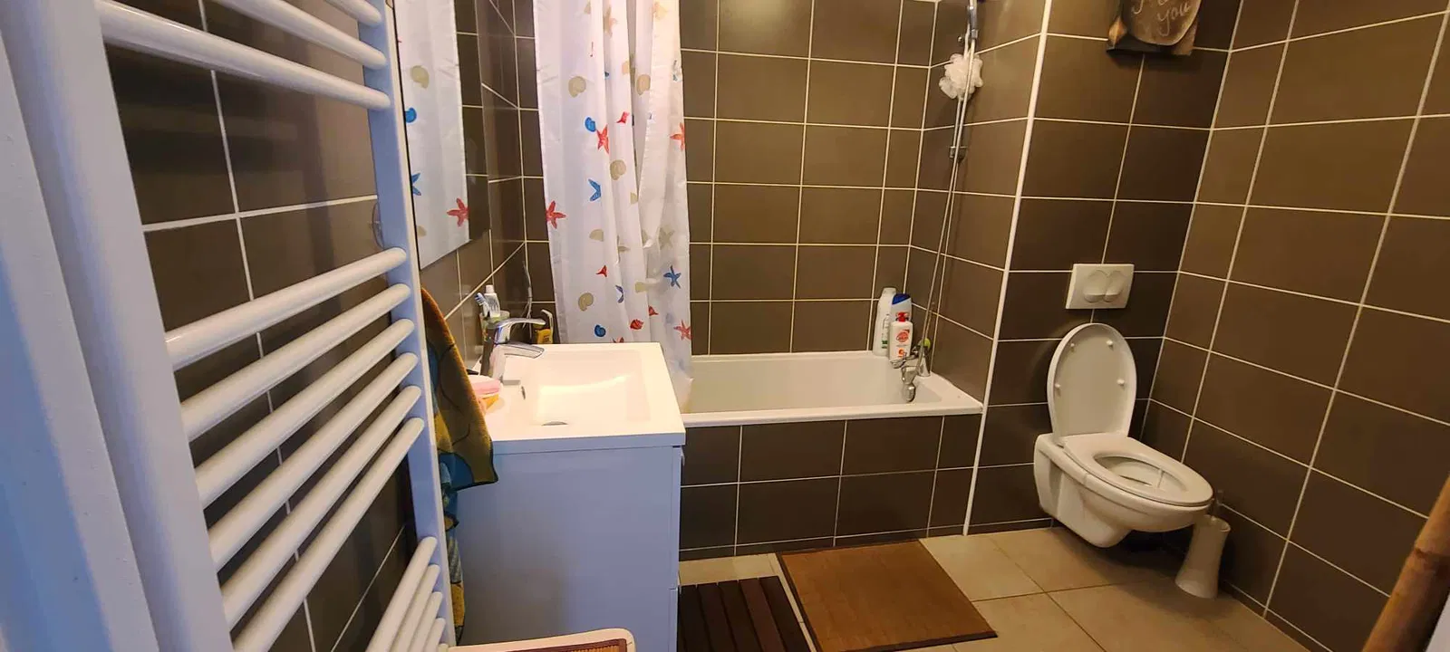 Room Avenue de Mazargues in Marseille