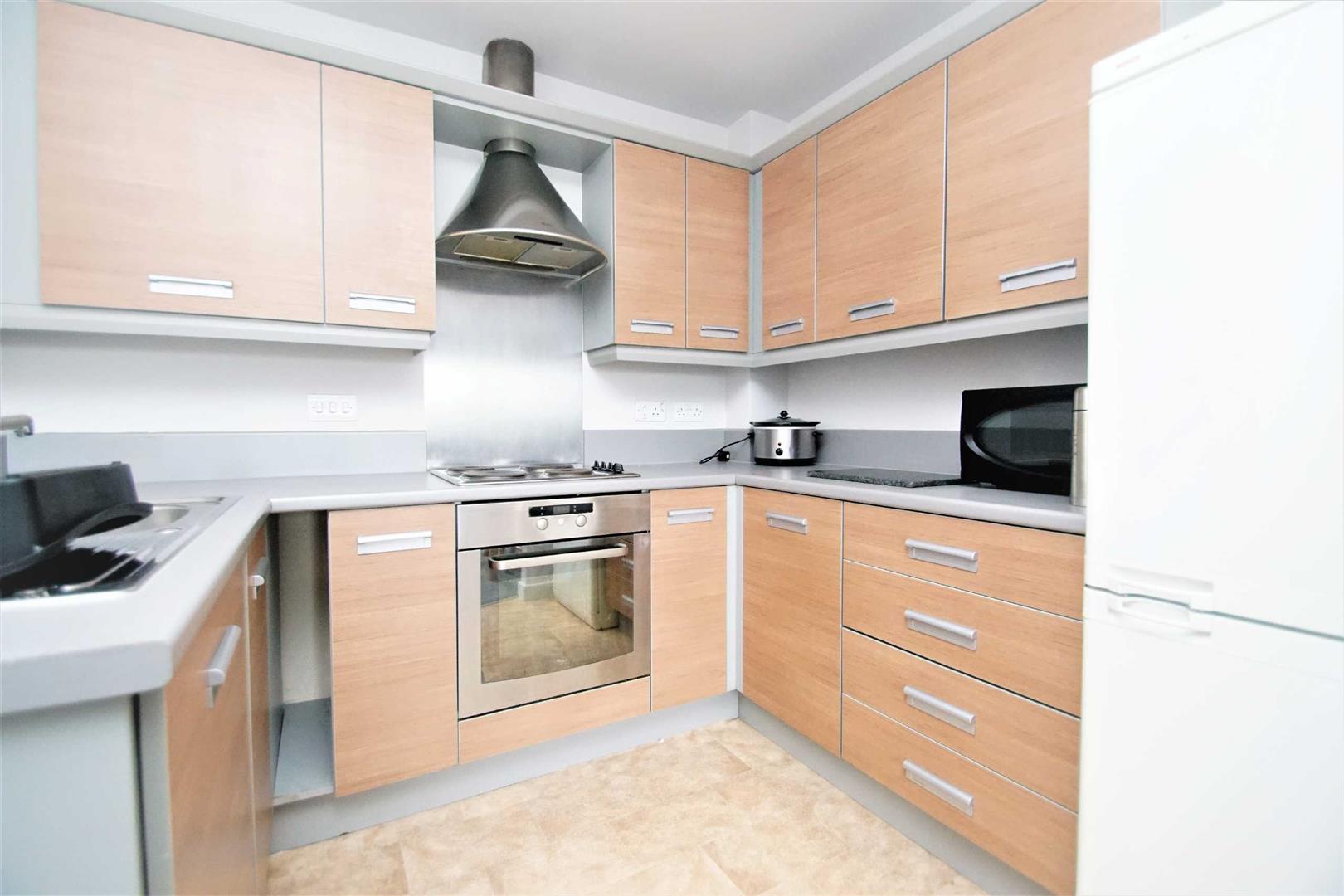 Flat Hillidge Road in Leeds