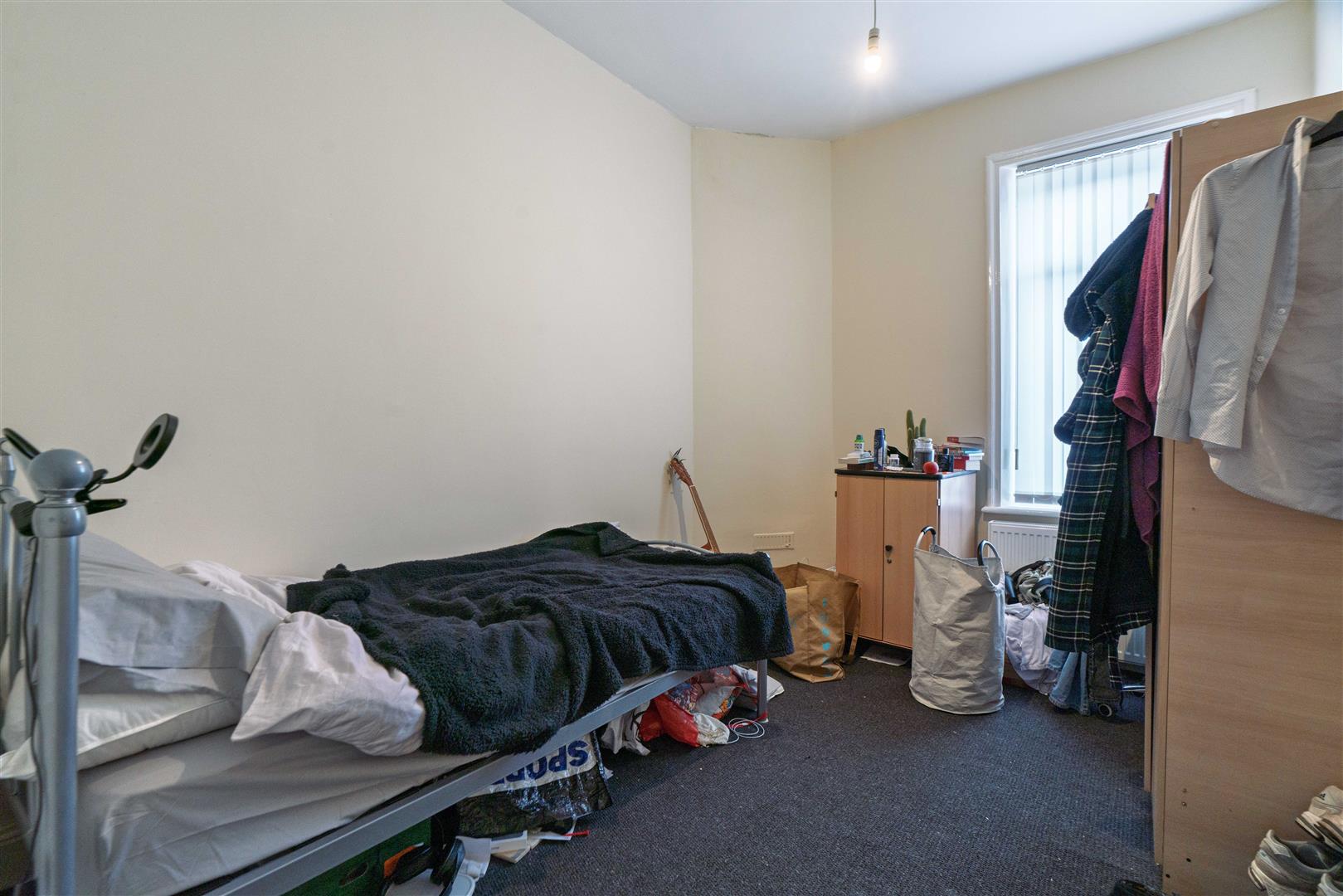 Flat Dilston Road in Newcastle upon Tyne