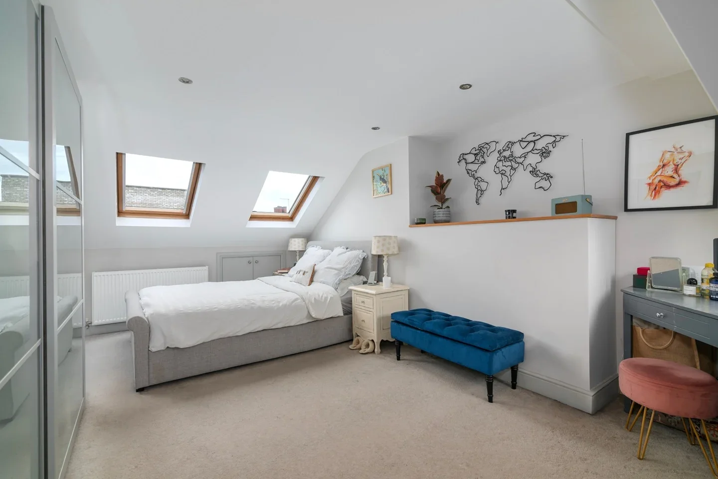 Flat Atheldene Road in Greater London