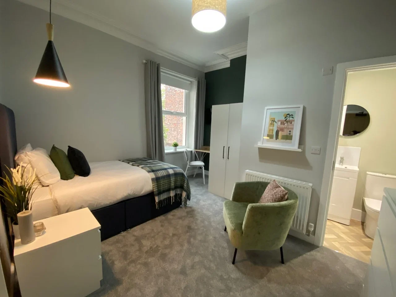 Room Warbreck Road in Liverpool