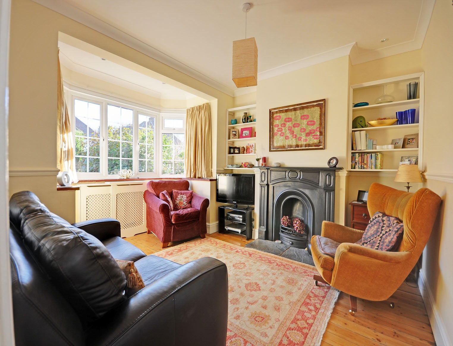 House Orchard Close in Canterbury