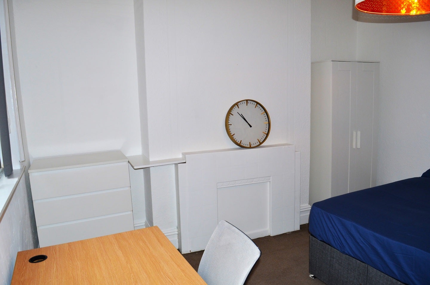 Room Brackenbury Road in Preston