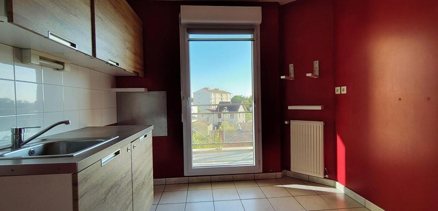 Flat Rue Pégoud in Décines-Charpieu