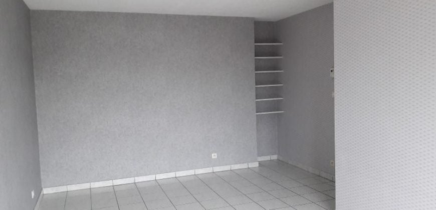 Appartement Rue Pégoud à Décines-Charpieu
